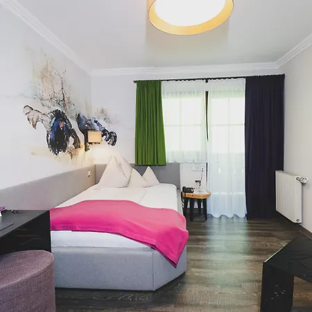 Sonne Hotel